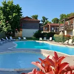 Apartment T2, 50m Du Lac, Piscine, Wifi, Jardin Terrasse Sans Vis-a-vis, 1 A 4 Pers *